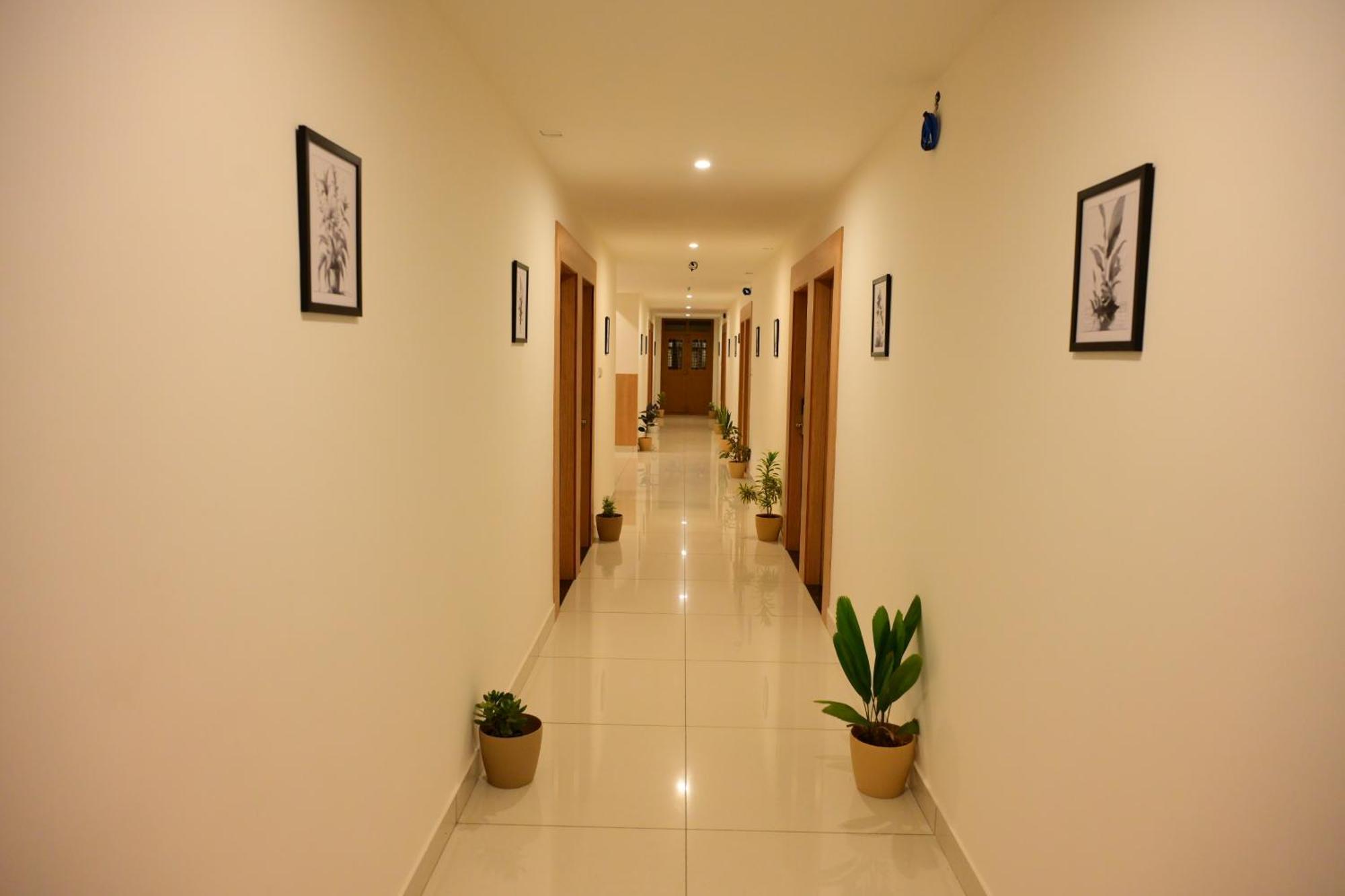 Bimba Hotels Мисор Екстериор снимка
